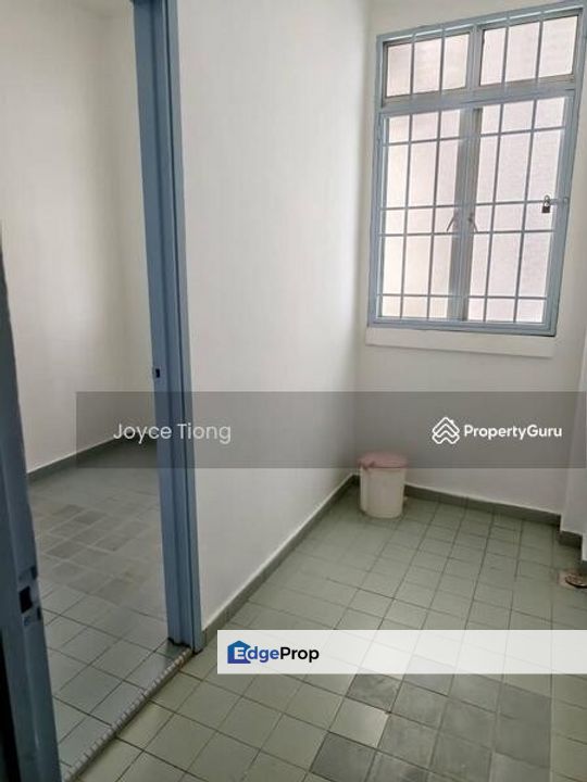 Bukit oug walk to lrt midvalley rtm ppum , Kuala Lumpur, Bukit Jalil