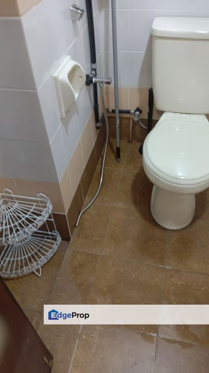 3 storey 6 rooms, Kuala Lumpur, Kuchai Lama