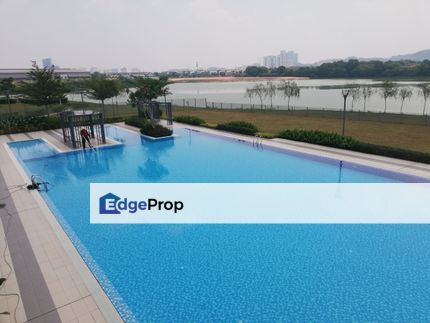 22x80 extra long special unit, near club , Selangor, Puchong