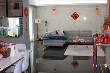 renovated, Tiffany Kiara, 