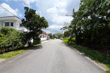 Seksyen 2, Bandar Country Homes
