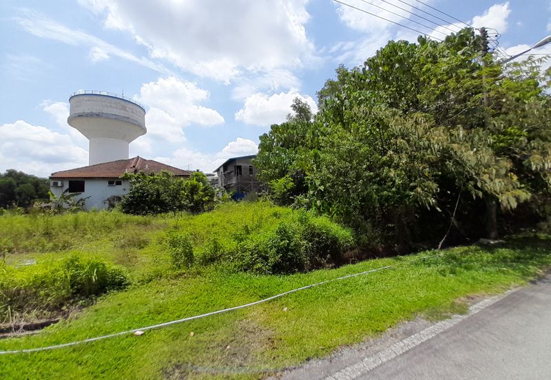 Seksyen 2, Bandar Country Homes