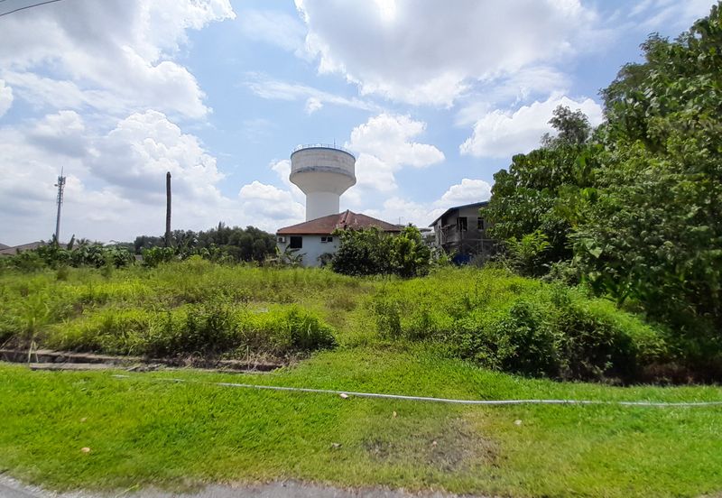 Seksyen 2, Bandar Country Homes