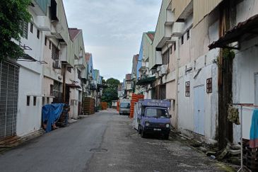 Spring Crest Industrial Park