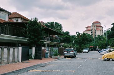 Taman Impian Indah (Paragon Heights)