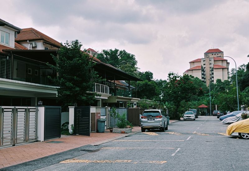 Taman Impian Indah (Paragon Heights)