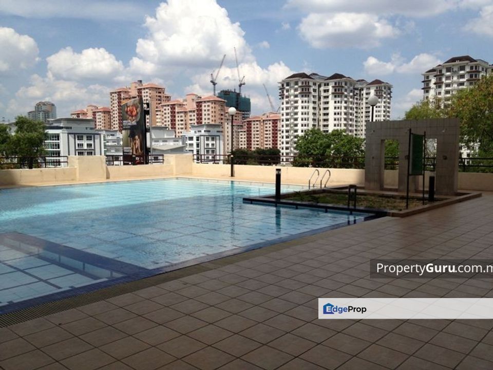 2 car park near ara damanara lrt station , pacific mall, Selangor, Petaling Jaya