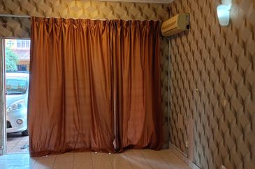 Jalan Puchong Utama 8/7B