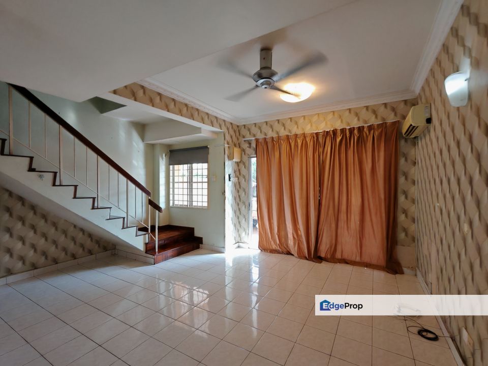 A Perfect Family Home in Taman Puchong Utama (PU8)  Living in Taman Puchong Utama (PU8), Puchong  ### **Location & Accessibility**  Taman Puchong Utam, Selangor, Puchong