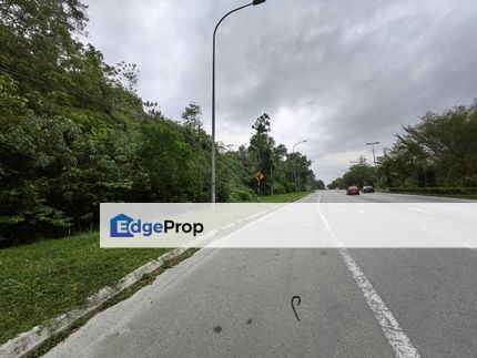 2.1 Acres Freehold Facing Mainroad Zone Commercial Salak Tinggi Sepang, Selangor, Sepang