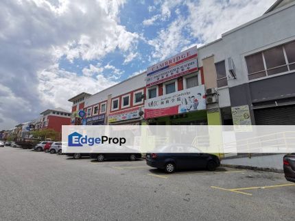 2 Sty Shop End Lot 30x65 Tenanted Bukit Rahman Putra Sungai Buloh, Selangor, Sungai Buloh