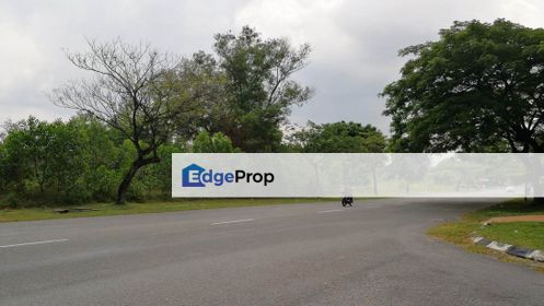 10000sf Freehold Land Bungalow Lot Bandar Tasik Kesuma Semenyih, Selangor, Semenyih