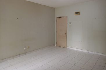 Apartment Teratai, Taman Sutera