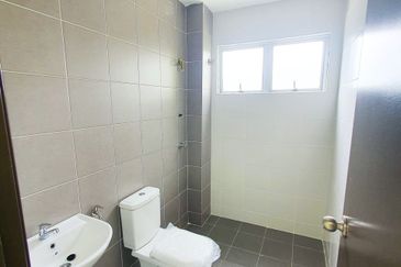 Taman Jenderam Sutera