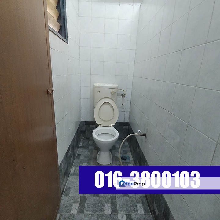 Office/ Hostel for rent at Taman Sri Muda, Selangor, Klang