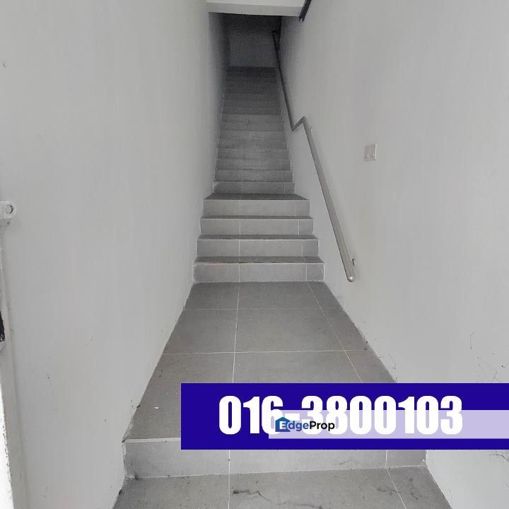 Renovated 1F Office @ Taman Sri Muda Seksyen 25 Shah Alam, Selangor, Klang