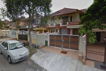 Jalan Bukit Mewah 10