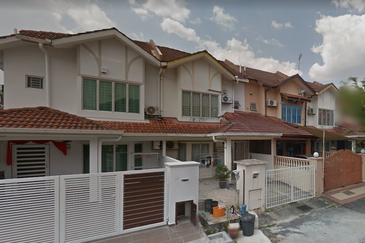 Jalan Bukit Mewah 10