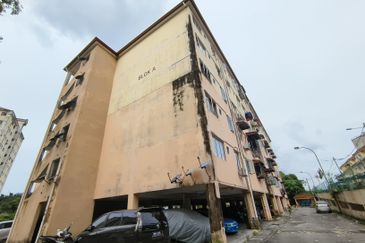 Taman Bukit Emas, Kajang