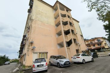 Taman Bukit Emas, Kajang