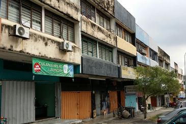 Taman Orkid Shop Apartment Batu 9 Cheras