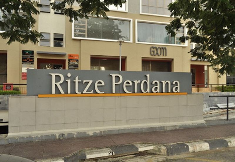 Ritze Perdana 1