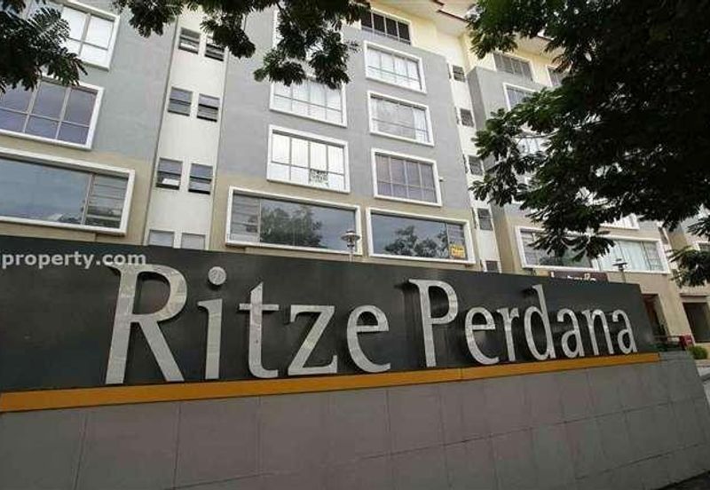 Ritze Perdana 1