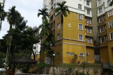 Pangsapuri Kristal (Crystal Tower), Taman Bukit Indah