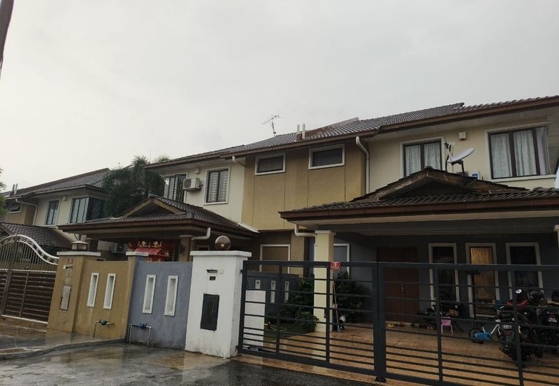 Bandar Mahkota Banting (Brooklands)