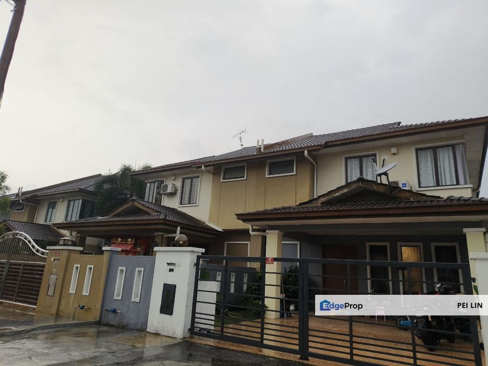 2 Storey Terrace Semi-Detached Bandar Mahkota Cheras, Selangor, Banting