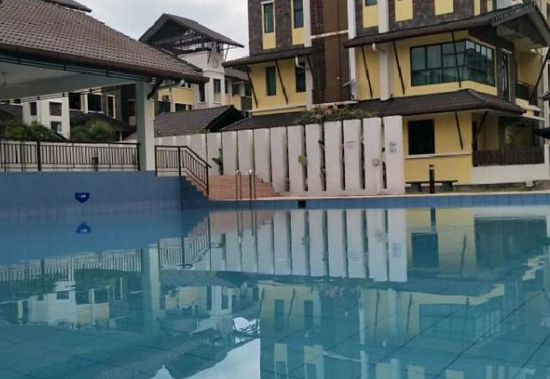 Avenue 2, Lake Valley