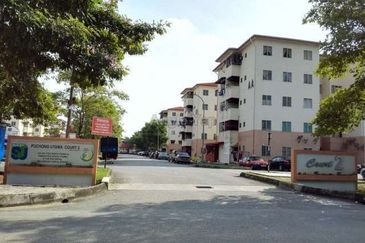 Puchong Utama Court 2