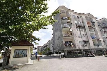 Pangsapuri Mewah Cheras