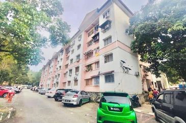 Sri Dahlia Apartment