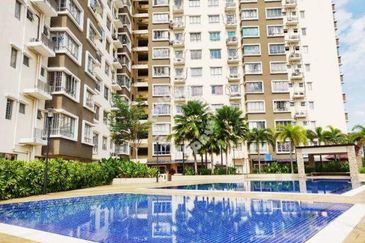 1 Petaling Residences and Commerz