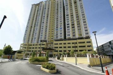 Casa Prima Condominium