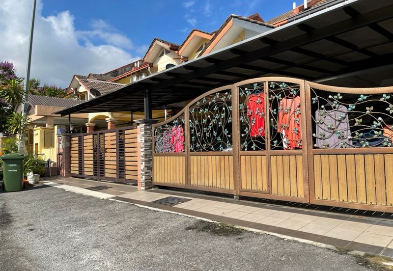 Primaya Bandar Tun Hussein Onn