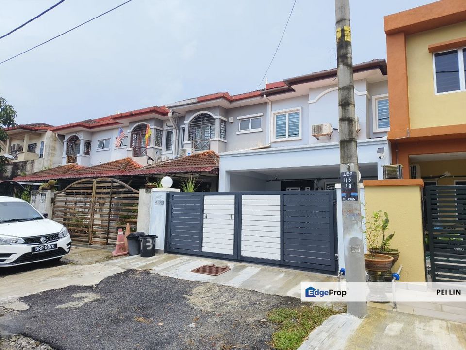 2 Storey Terrace Taman Bukit Serdang BS 6, Selangor, Seri Kembangan