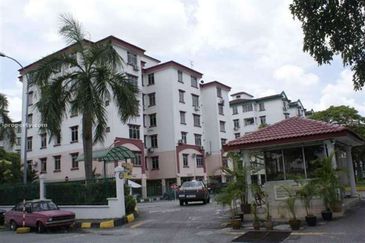 Subang Perdana Goodyear Court 10