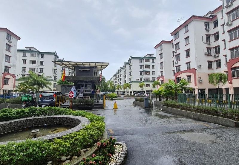 Subang Perdana Goodyear Court 10