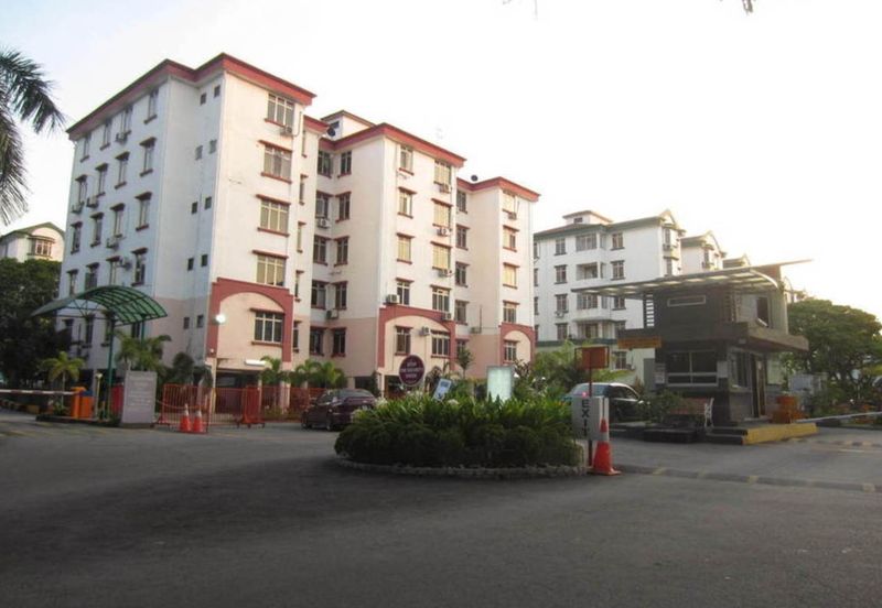 Subang Perdana Goodyear Court 10