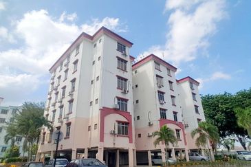 Subang Perdana Goodyear Court 10