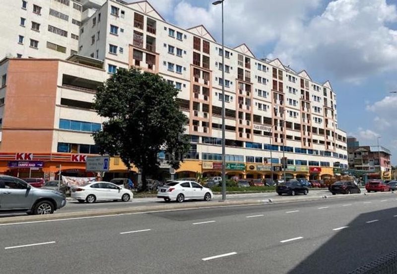 Plaza Serdang Raya