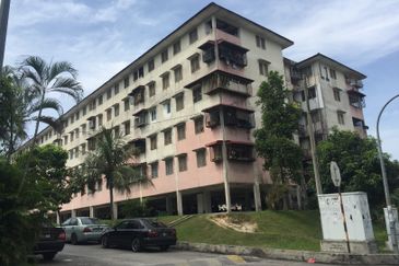 Flat Mahkota Cheras (L1 L2 L3 L4 L5)