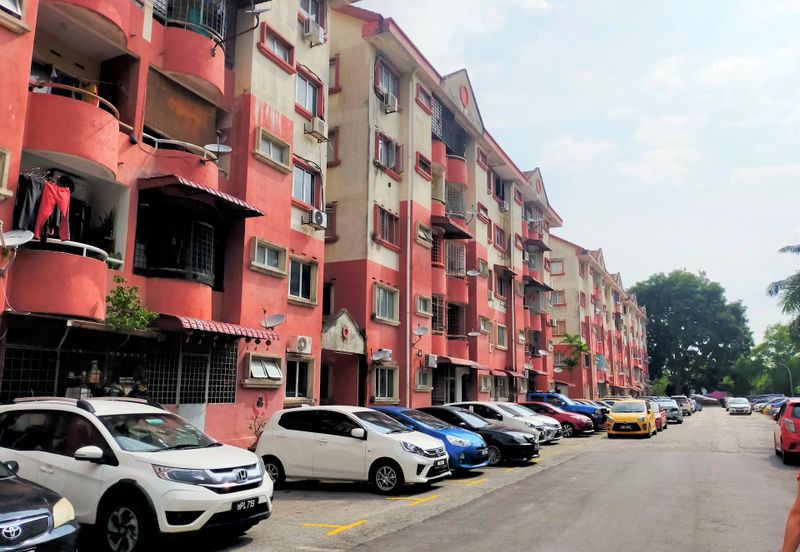 Kekwa Apartment @ Putra Perdana