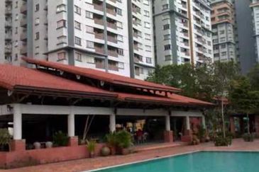 Perdana Exclusive Condominium