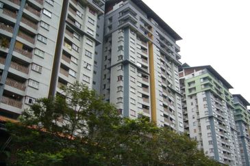 Perdana Exclusive Condominium