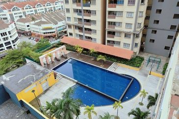 Perdana Exclusive Condominium