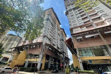 Perdana Exclusive Condominium