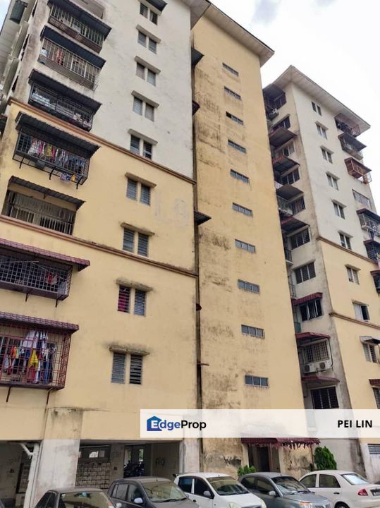 Pangsapuri Teratai Bandar Mahkota Cheras, Selangor, Cheras